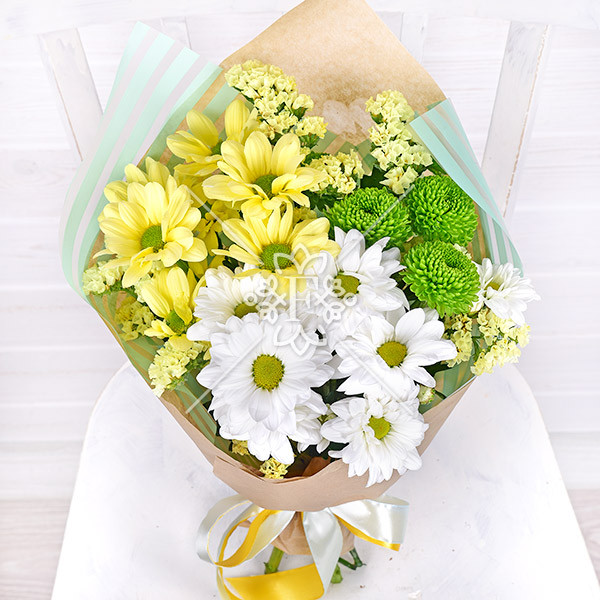 Тропический вкус - букет из хризантем